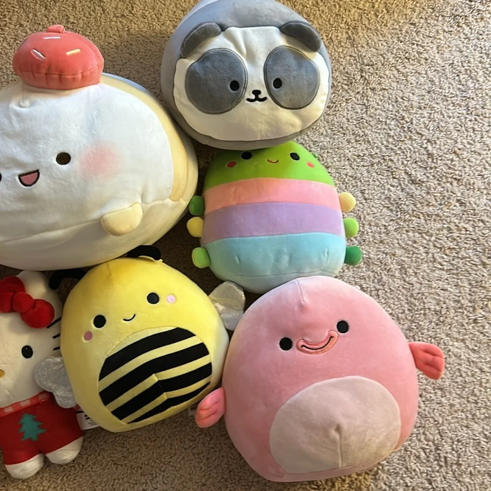 Stuffed Animals - Picture 2 of 5